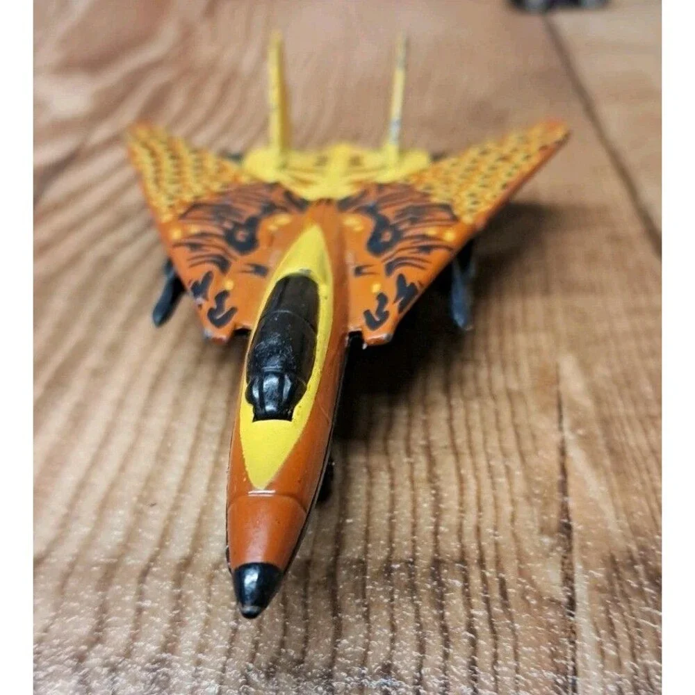 Matchbox Sky Busters TC01 Fighter Jet Die Cast Metal Cheetah Print Art loose